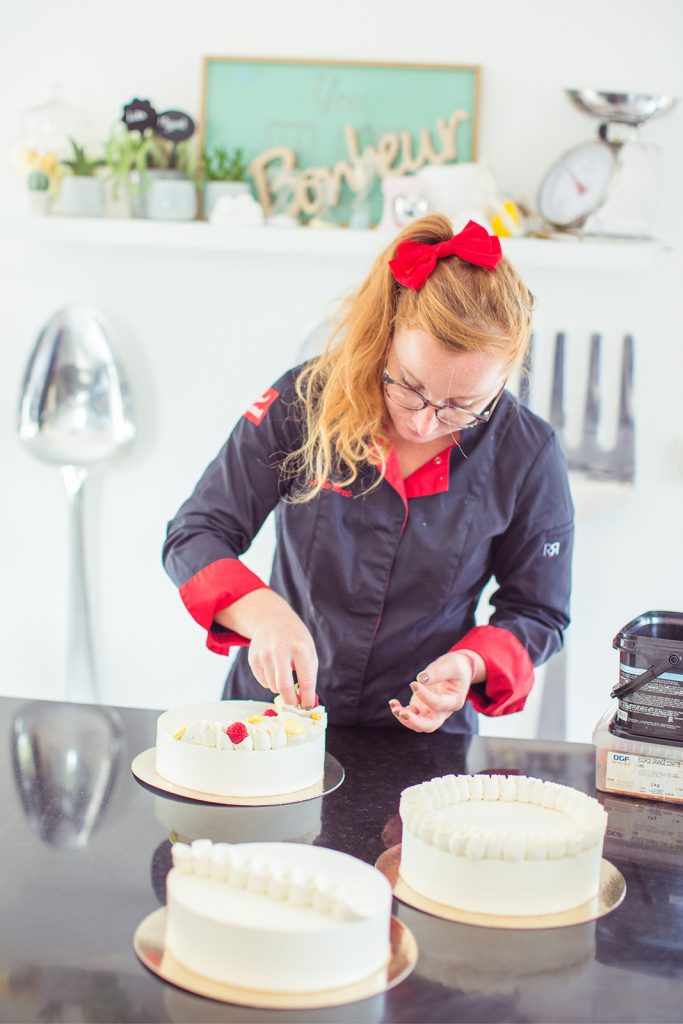 Lila Meilleur patissier mariage gateau var